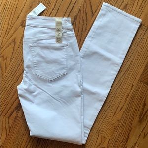 NWT! Ann Taylor Modern Fit White Jeans